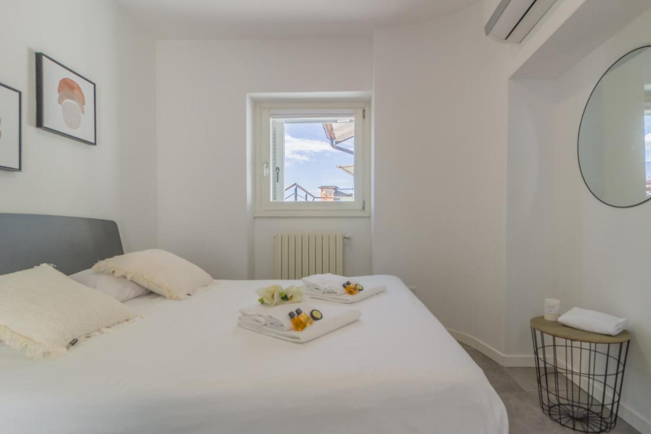 La Terrazza Di Marta Apartment Varenna Bagian luar foto